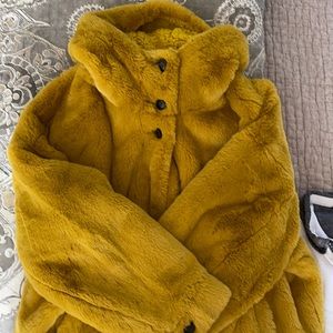NWT Mustard Yellow UGG Faux Sheared Mink jacket